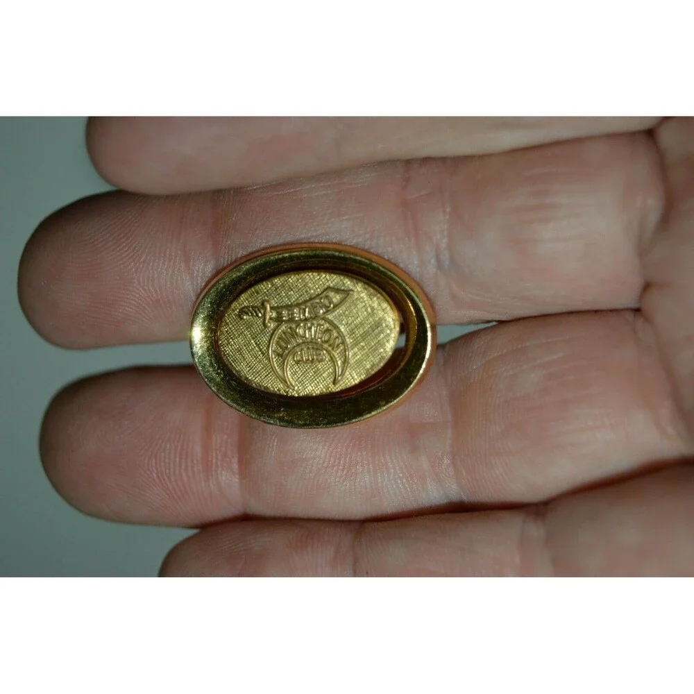 Vintage Oval Masonic Shriners Zembo Luncheon Club Golden Cuff Links RARE